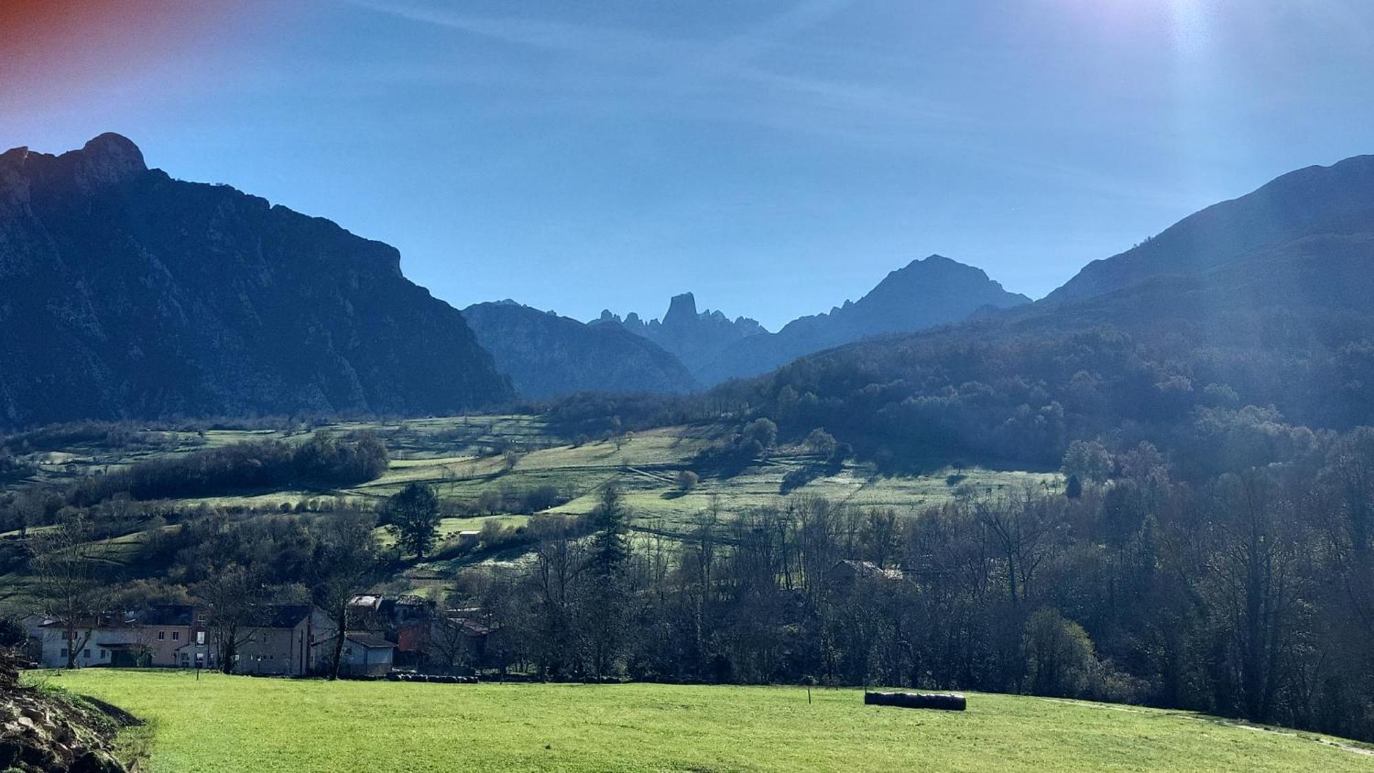 La Casa De La Vega Villa Arenas De Cabrales Eksteriør billede